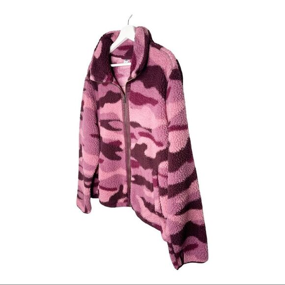 OLD NAVY Pink Camo Teddy Jacket  - Picture 2 of 7